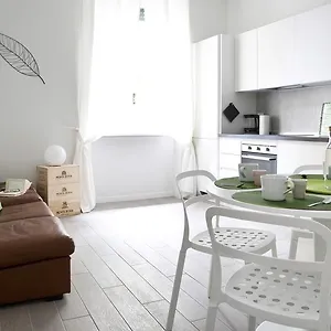 italianway-apartments-veniero.italymilanhotels.net/